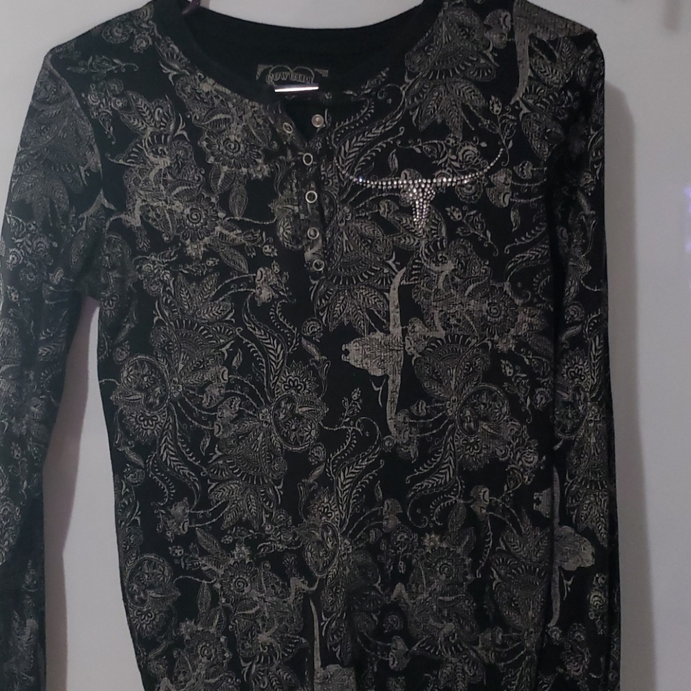 Women's sweater